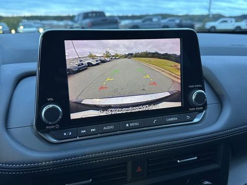 New 2026 Nissan Rogue SV FWD image 25