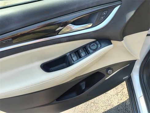 Used 2022 Buick Enclave Essence w/ Sport Touring Edition image 18