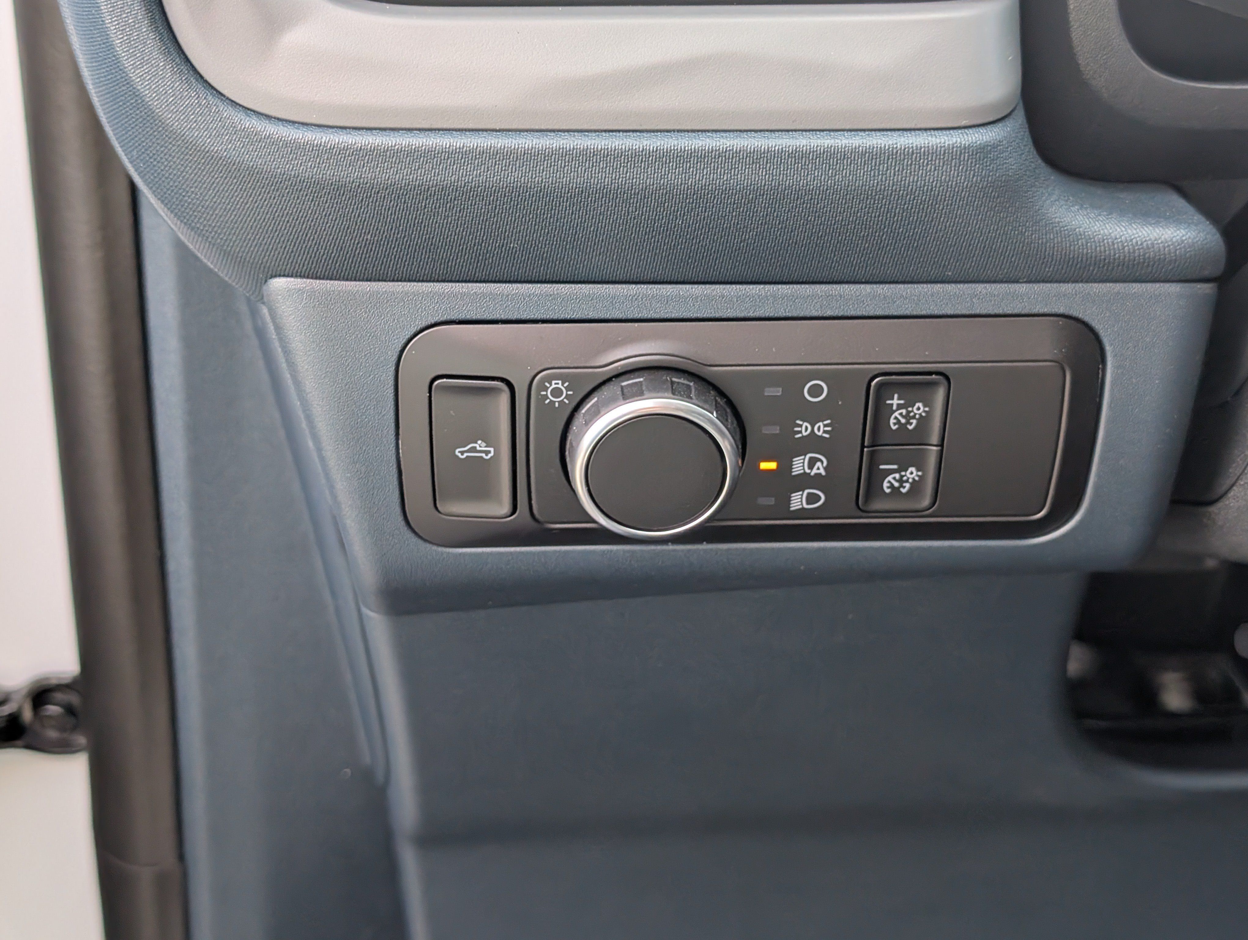 New 2026 Ford Maverick XL AWD/4WD image 14