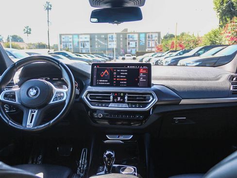 Used 2024 BMW X3 M40i image 12