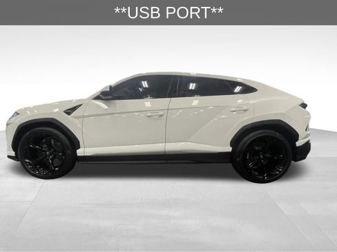Used 2019 Lamborghini Urus image 9