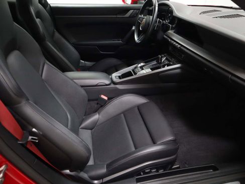 Used 2022 Porsche 911 Carrera S RWD image 10