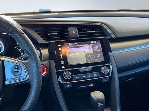 Used 2017 Honda Civic EX image 9