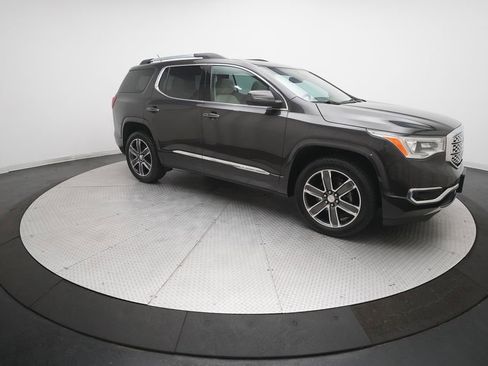 Used 2018 GMC Acadia Denali w/ Technology Package image 37