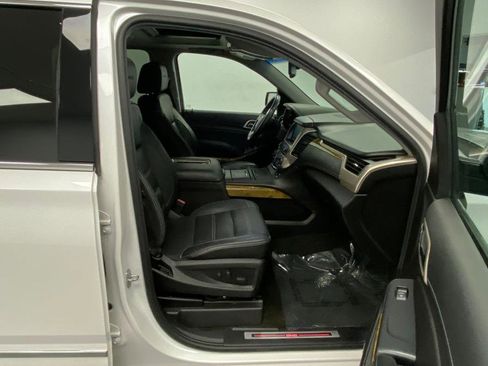 Used 2017 GMC Yukon Denali w/ Open Road Package image 24