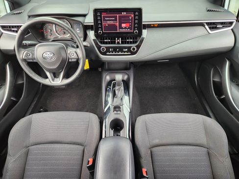 Used 2022 Toyota Corolla SE image 25