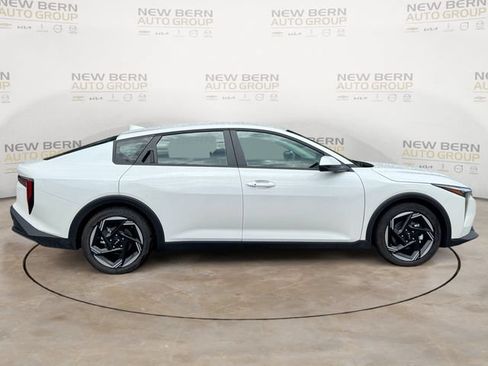New 2026 Kia K4 EX FWD image 6