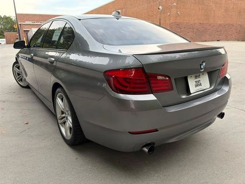 Used 2011 BMW 535i Sedan RWD image 4