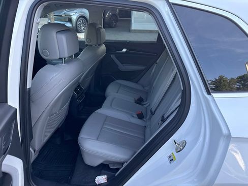 Used 2018 Audi Q5 Prestige w/ Prestige Package AWD/4WD image 9