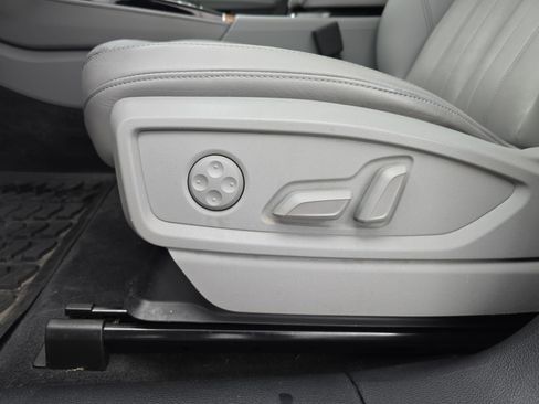 Used 2022 Audi Q5 2.0T Premium Plus image 29