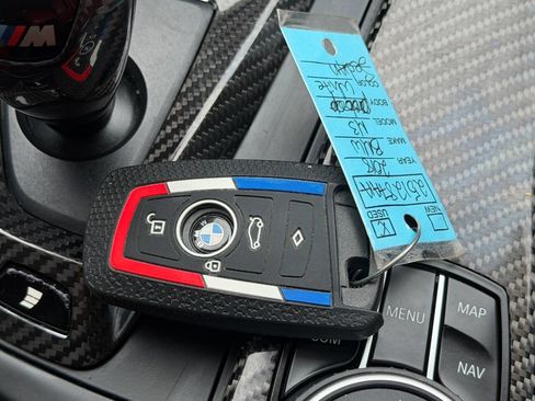 Used 2018 BMW M3 image 44