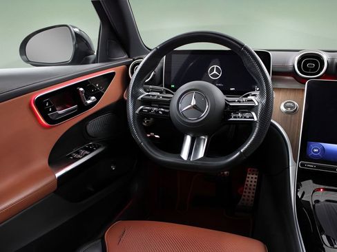 Used 2023 Mercedes-Benz C 300 Sedan image 15