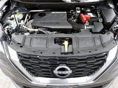Used 2023 Nissan Rogue S image 28