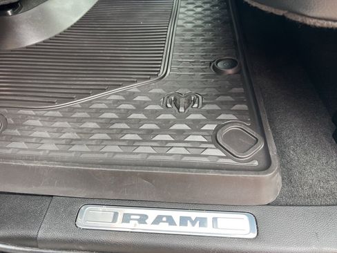 Used 2022 RAM 1500 Laramie image 26