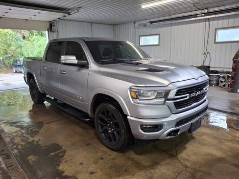 Used 2022 RAM 1500 Laramie w/ G/T Package image 3