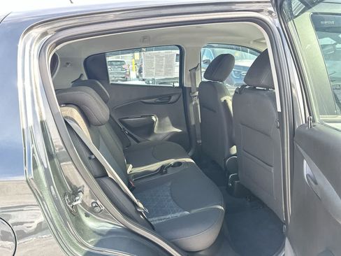 Used 2022 Chevrolet Spark LT image 25