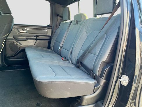 Used 2023 RAM 1500 Big Horn AWD/4WD image 23