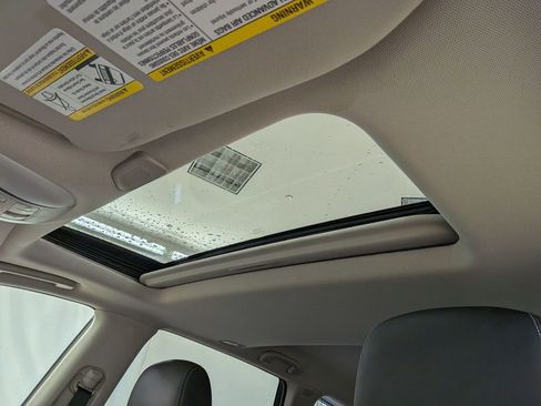 Used 2018 INFINITI QX60 AWD w/ Premium Plus Package image 16