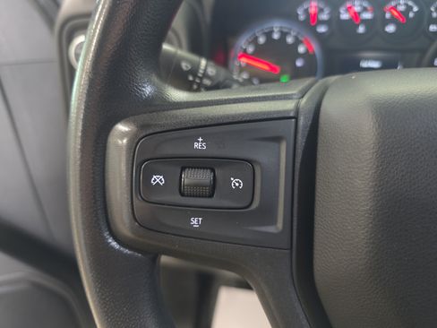 Used 2021 Chevrolet Silverado 1500 Custom AWD/4WD image 15