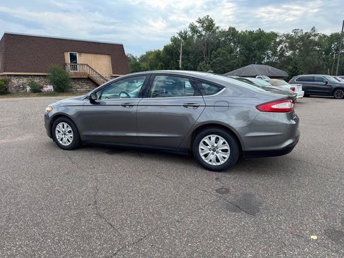 Used 2013 Ford Fusion S FWD image 8