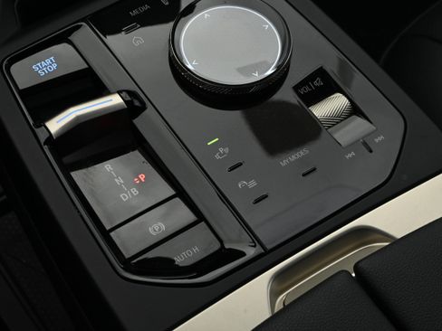 Certified 2024 BMW iX xDrive50 w/ Premium Package image 17