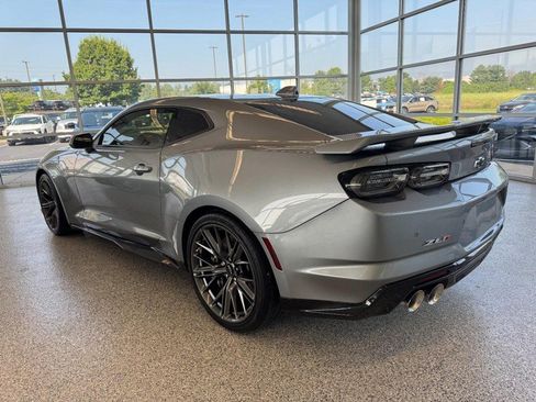 Used 2024 Chevrolet Camaro ZL1 RWD image 4