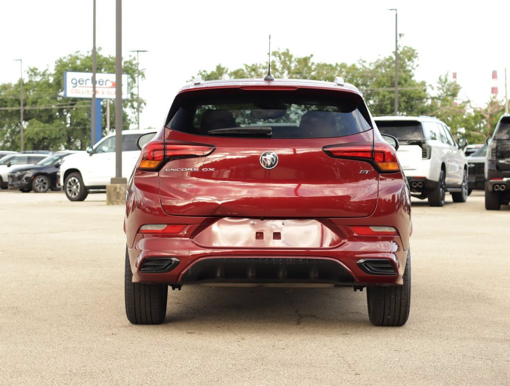 Used 2023 Buick Encore GX Select w/ Sport Touring Package FWD image 6