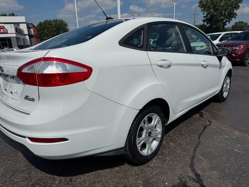 Used 2016 Ford Fiesta SE FWD image 11