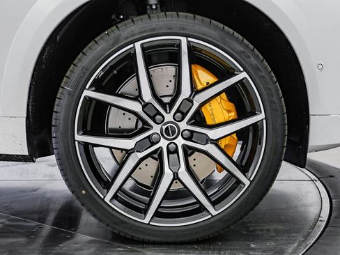 New 2026 Volvo XC60 T8 Polestar w/ Protection Package Premier AWD/4WD image 10