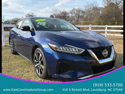 Used 2023 Nissan Maxima SV w/ Floor Mat Group