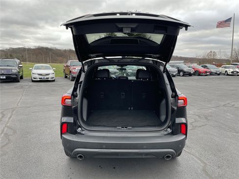 Used 2025 Ford Escape ST-Line w/ Equipment Group 301A FWD image 5