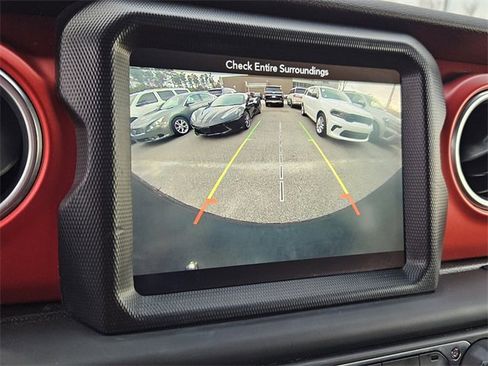 Used 2018 Jeep Wrangler Unlimited Rubicon image 20