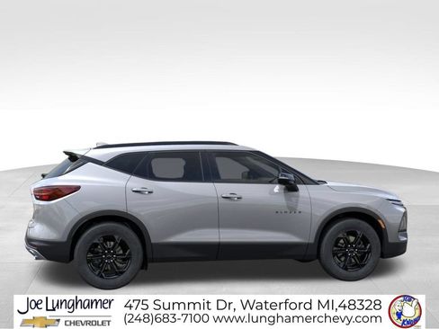 New 2026 Chevrolet Blazer LT w/ Midnight/Sport Edition FWD image 6