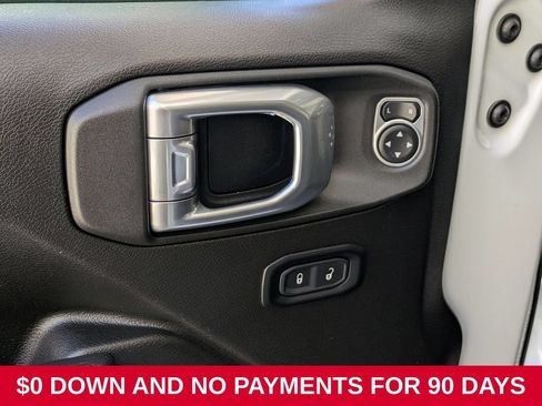 Used 2025 Jeep Wrangler Unlimited Sport AWD/4WD image 13
