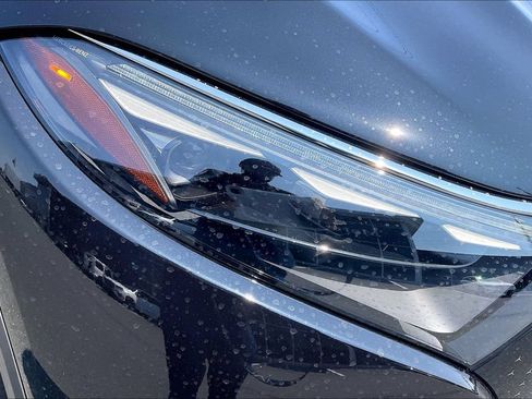 Certified 2023 Mercedes-Benz EQS 450+ 4MATIC SUV image 23