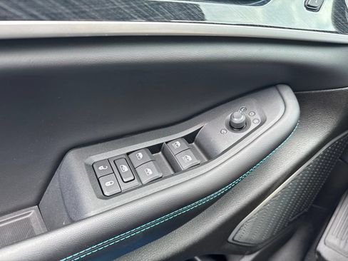 Used 2023 Jeep Grand Cherokee Trailhawk w/ Luxury Tech Group III AWD/4WD image 27