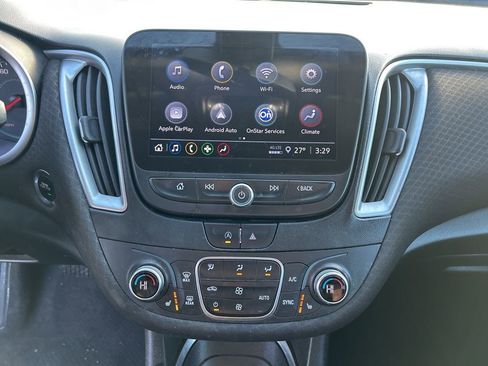 Used 2022 Chevrolet Malibu LT image 19