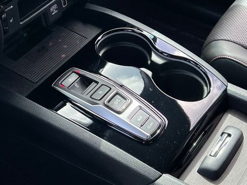 Used 2022 Honda Ridgeline Black Edition image 18