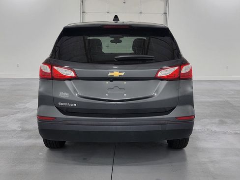 Used 2020 Chevrolet Equinox LS w/ LS Convenience Package FWD image 8