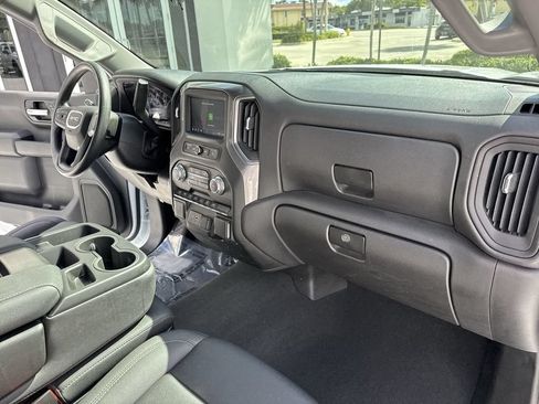 Used 2025 GMC Sierra 1500 Pro w/ Pro Value Package RWD image 32