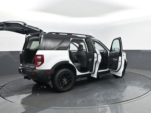 Used 2025 Ford Bronco Sport Badlands image 31