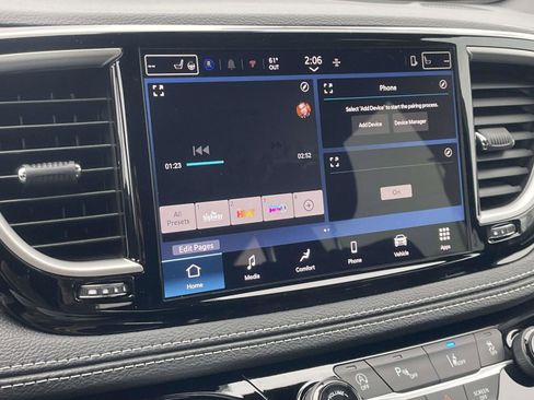 New 2026 Chrysler Pacifica Select image 8