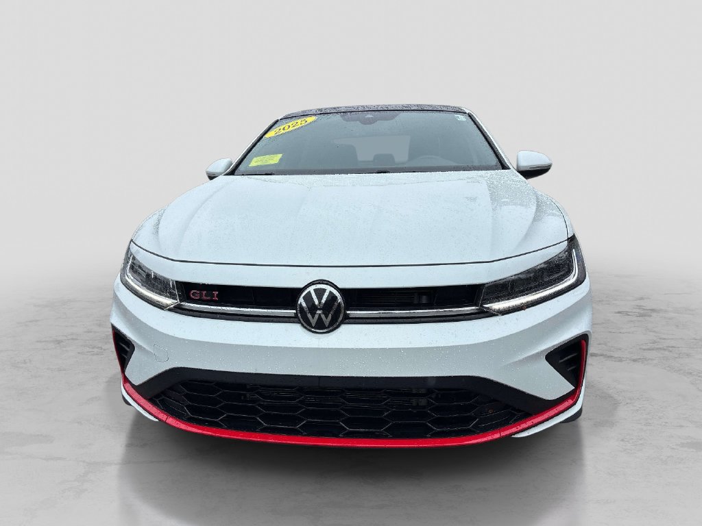 Used 2025 Volkswagen Jetta GLI Autobahn FWD image 8