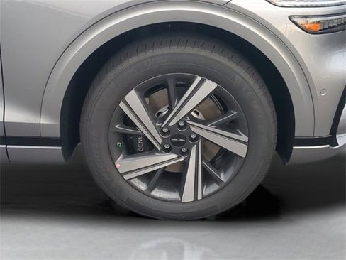 New 2026 Genesis GV70 3.5T Sport Advanced image 9