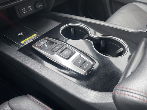 Certified 2024 Honda Passport Black Edition image 16