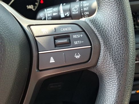 Used 2025 Honda CR-V EX image 22