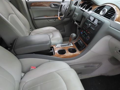 Used 2011 Buick Enclave CXL FWD image 24