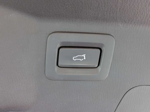 Certified 2023 MAZDA CX-9 Touring Plus AWD/4WD image 16