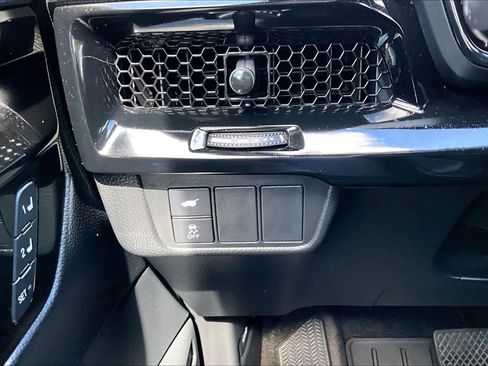 Used 2024 Honda CR-V Sport Touring image 34