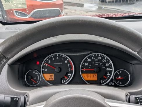 Used 2018 Nissan Frontier SV image 28